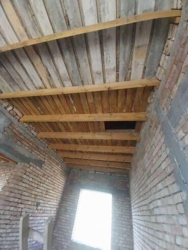 Дома: Хонаи фуруши дар Хисор 2 этажа, 3 подвал, 6 дар хона. (4 та спальни, 2 — 12